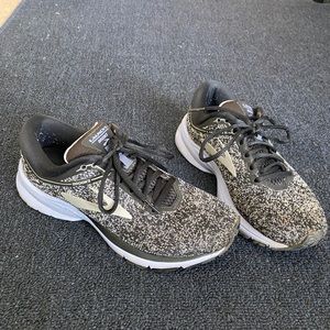 Brooks Launch 5 Running Shoes